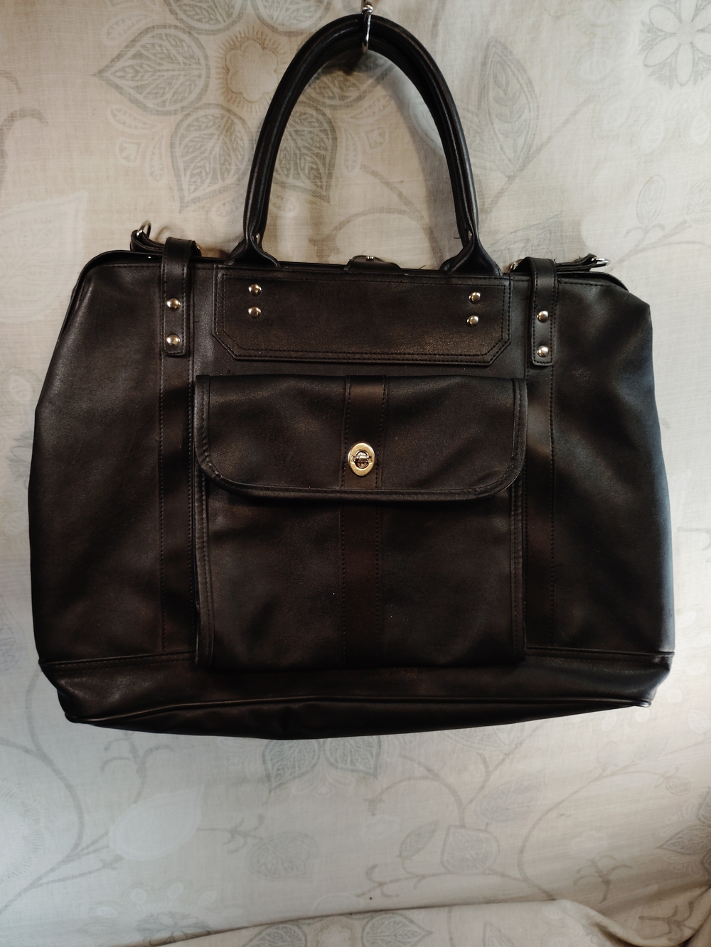 Axiz Classic Black Large Faux Leather Crossbody/Weekender Travel Bag